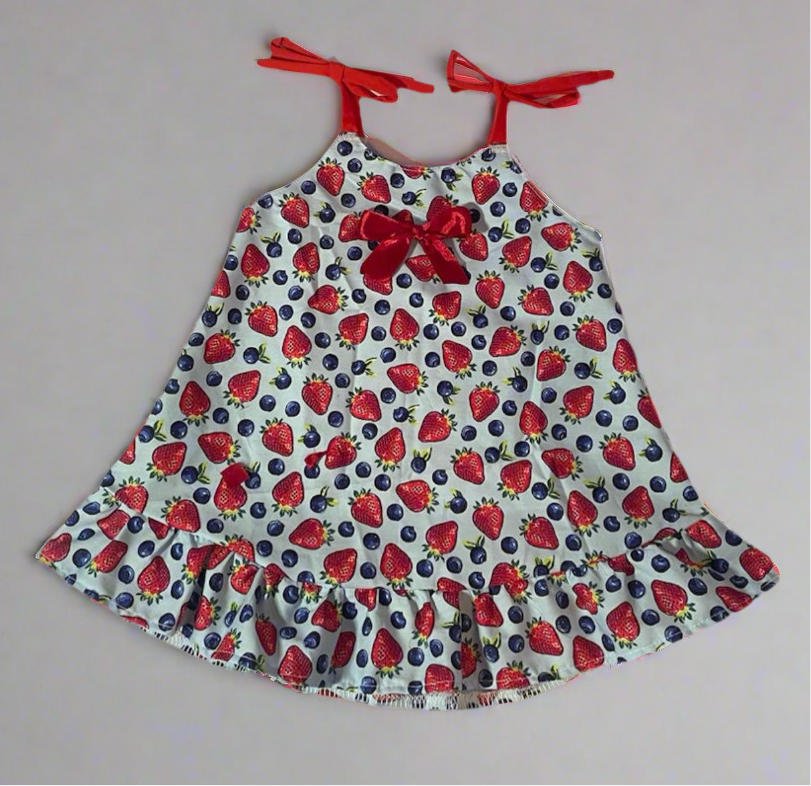 *LIMITED EDITION* Strawberry and Blueberry Tie-up Dress (ready to ship 3-5 workings days)