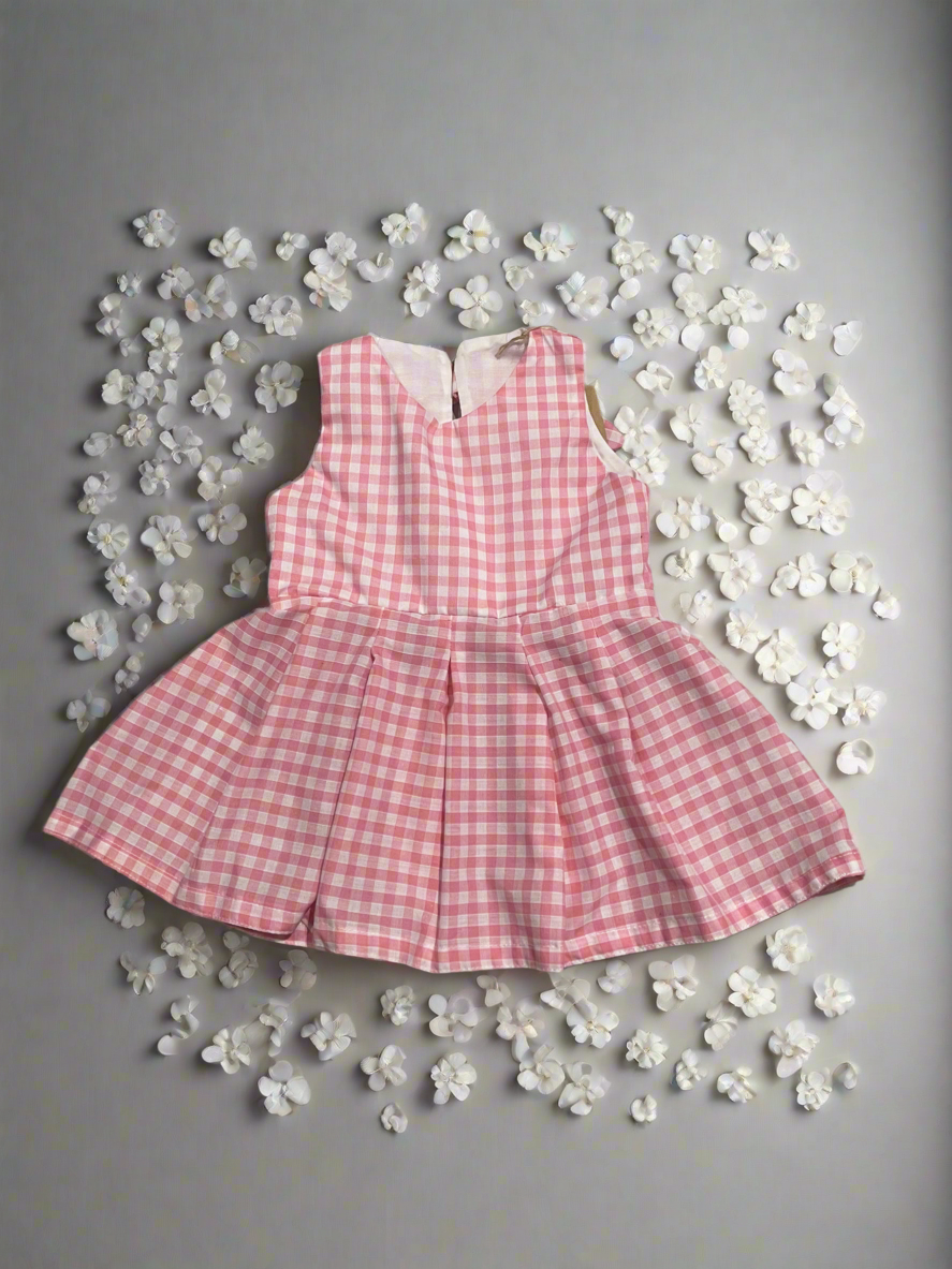 Gingham Box-pleated sleeveless Dress